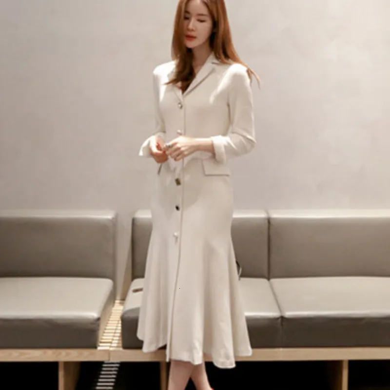 

LANMREM Solid Color Gemstone Single-breasted Long-sleeved Ladies Office Blazer Fishtail Dress Simple Fashion 2020 Spring TV469