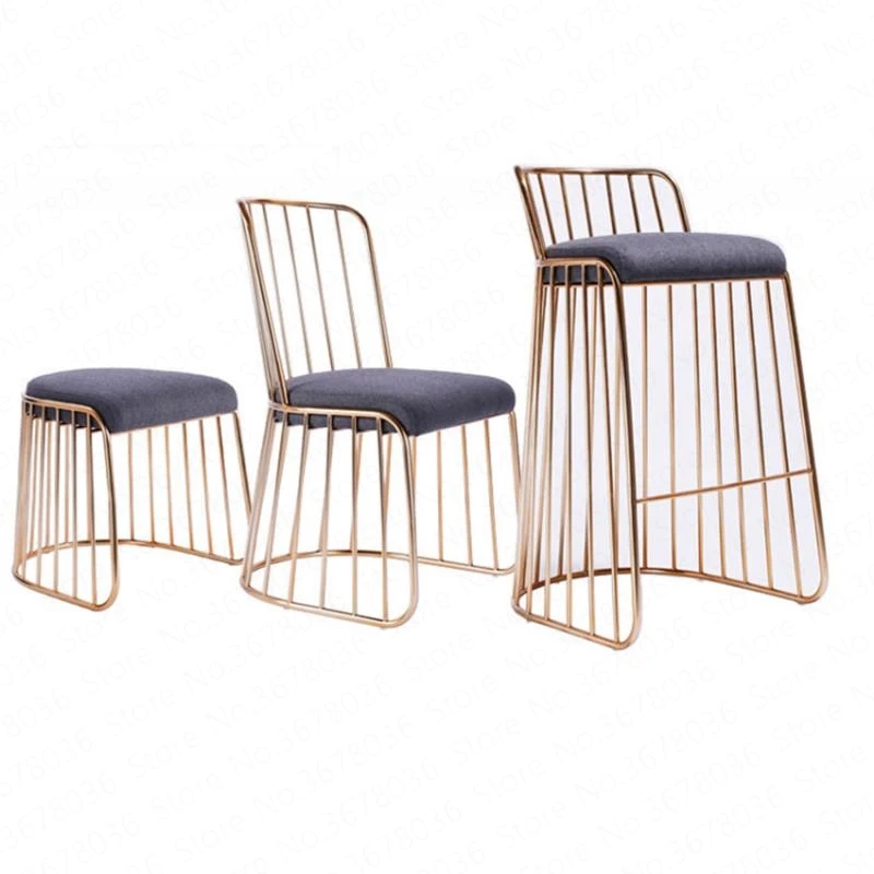 Простой современный золотистый стул из кованого железа обеденный для ресторана