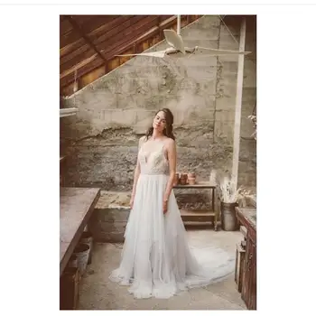 

2020 Wedding Dress Spaghetti Strap Sleeveless Floor Length Lace Boho Bridal Gowns With Train Beach Robe Mariage Sirene Elegant