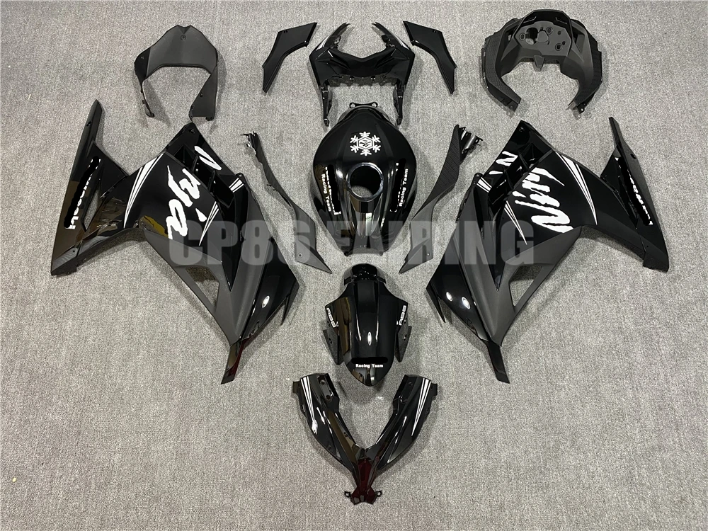 

For KAWASAKI Ninja300 EX300 2013 2014 2015 2016 2017 Plastic Kit Injection Motorcycle Fairing Kit Fit Bodywork Light Black ZXMT