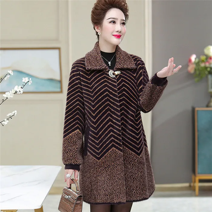 Женское зимнее кашемировое шерстяное пальто, вязаный кардиган из искусственного меха норки, свитер для матери среднего возраста, толстая верхняя одежда, куртка W1636 - Цвет: Coffee color
