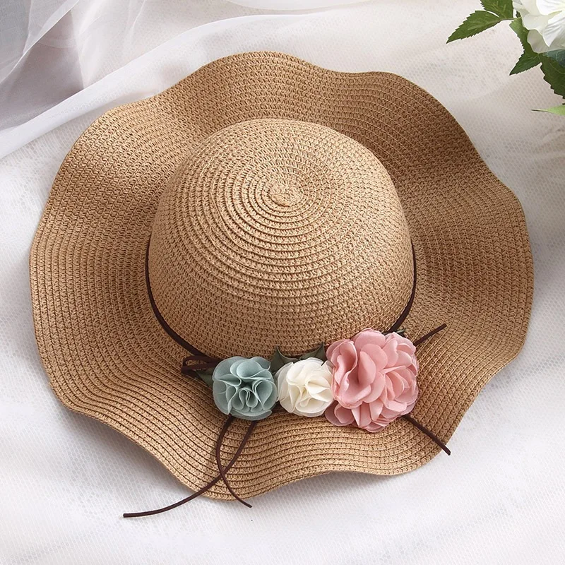Doitbest Retail 5 colors Summer Children flower Simple Wavy large brimmed straw hat boys girls Sunscreen Beach Parent-child