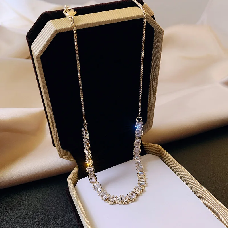 Korea New Design Fashion Jewelry Luxury Shiny Zircon Necklace Stretchable Adjustable Feminine Clavicle Necklace