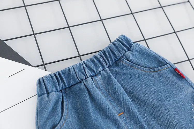 11302179832_113067139