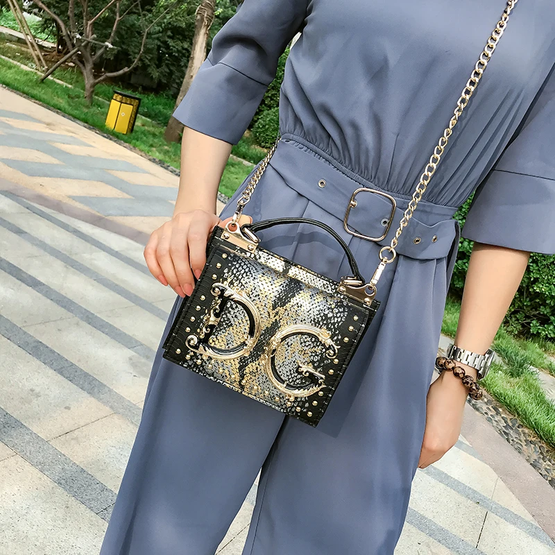 Female Shoulder Bag Serpentine Print Handbag Crossbody Bag for Women Fashion High Capacity 2020 PU Leather Retro