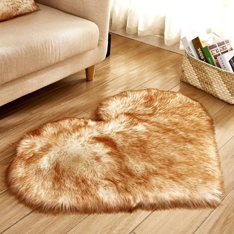 

Heart-shaped carpet Artificial Wool Imitation Sheepskin Doormat Non Slip Bedroom Mats Fluffy Wet-proof carpet Home Decors Access