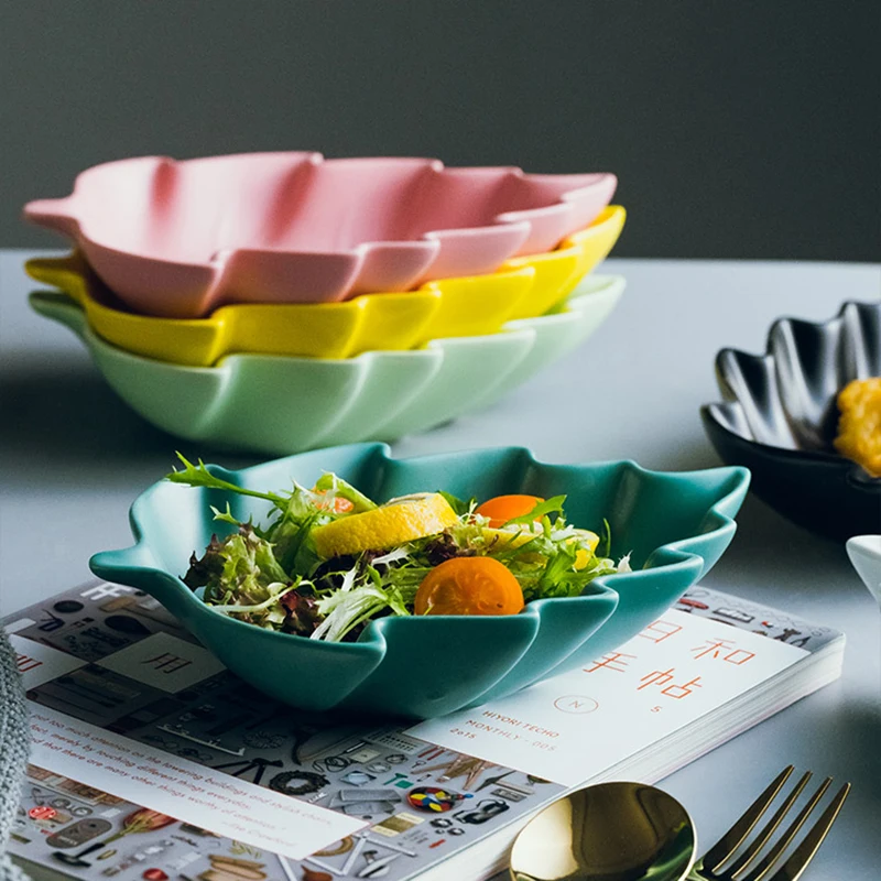 Creative Leaf Shape Ceramic Fruit Plate Salad Steak Dinner Plate Snack Cake Dessert Dishes and Plates Home Decorative Tableware