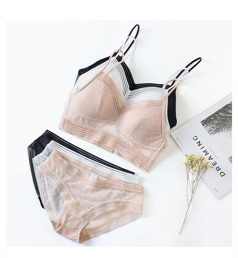 cute underwear sets Sexy Lingerie Women 2 Pieces Underwear Set Backless Bralette Wire Free Bra and Panty Sets French Brassiere Lingerie For Women lace underwear set