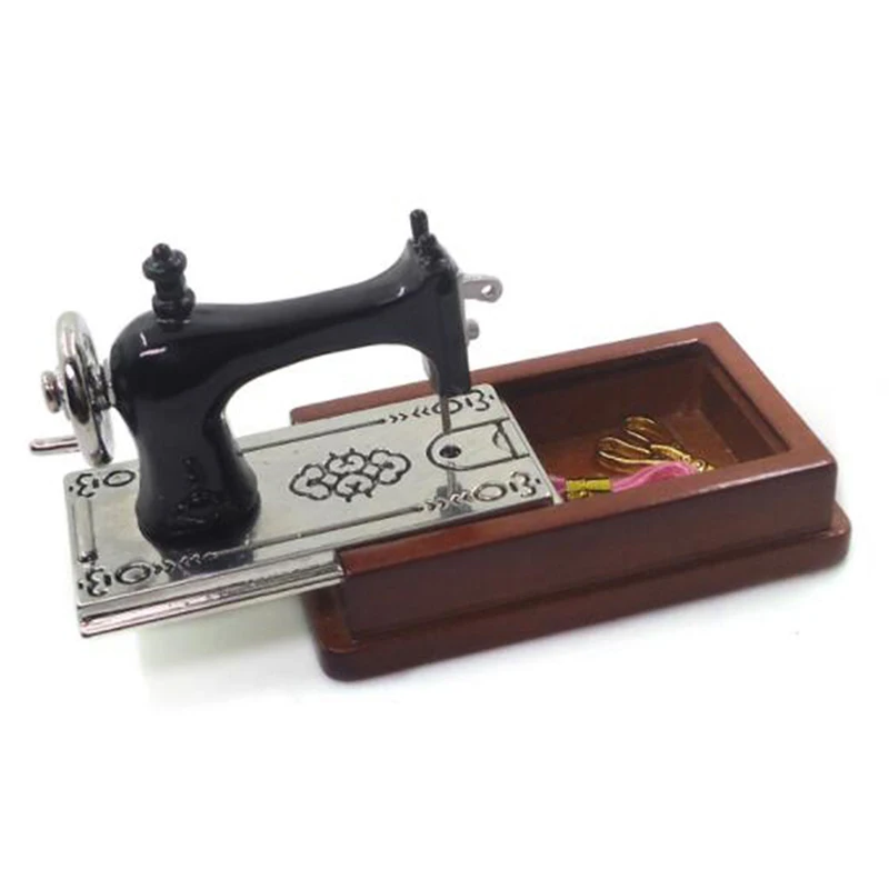 Vintage Sewing Machine 1/12 Dollhouse 3