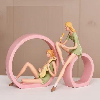 

2Pcs/set Nordic Guitar Sing A Song Girl Art Sculpture Retro Character Figurine Resin Crafts Creative Home Decoration R4998