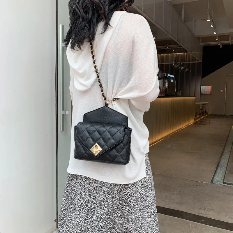 

Rhombus Chain Small Bag Car Suture Mini Backpack Fashion And Personality Lock Crossbody/shoulder Bag Bucket Bag WOMEN'S Bag