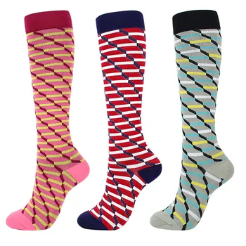 

New Kawaii Striped Compression Socks Men Women Travel Marathon Sports Socks Funny Relieve Pain Mild Compression Socks Pop Socket