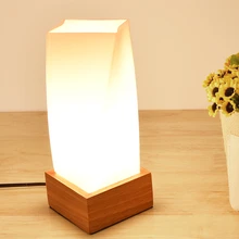 Скандинавский светильник, настольная лампа, маленький и милый Настольный Светильник E27 для детской комнаты, Подарочный светильник, деревянный Базовый стеклянный абажур по низкой цене