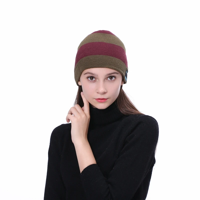 Wireless Bluetooth V4 2 Beanie Striped Knitted Winter Hat Headset Speaker Mic Hand Free Music Mp3 Speaker ic Smart Cap