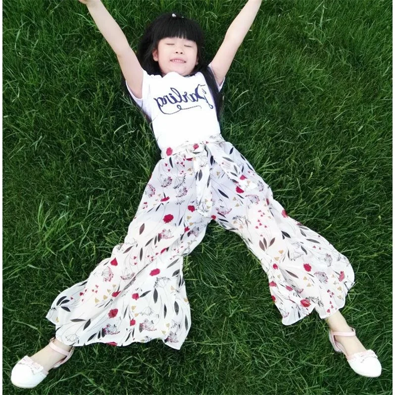 Детская одежда хлопковый комплект для девочек, летняя блузка с v-образным вырезом рукав+ широкие штаны спортивные От 4 до 12 лет из двух предметов