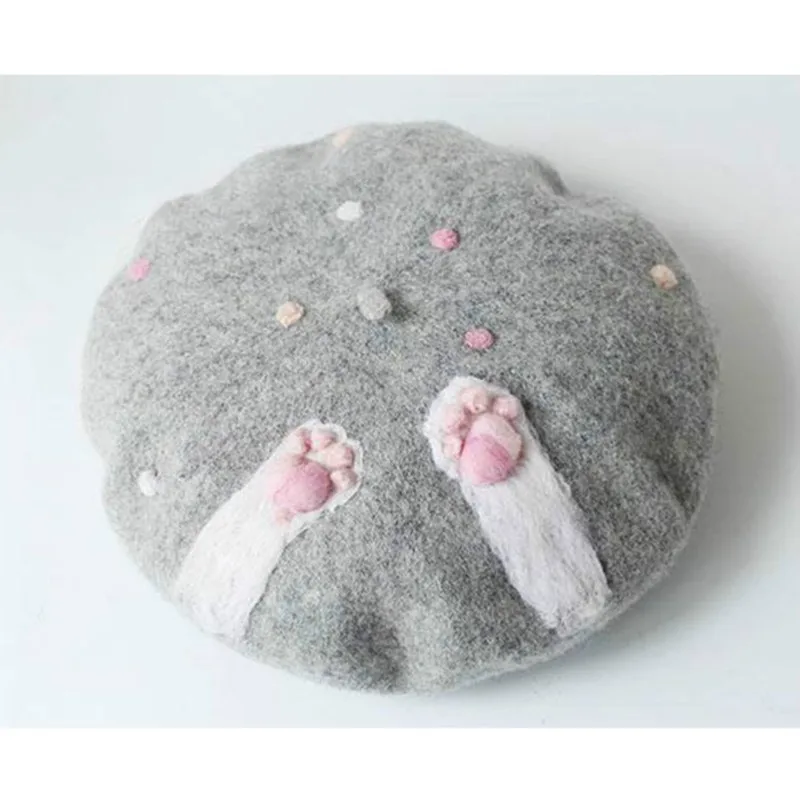 

Handmade Wool Berets Caps Women Solid Cute Cats Feet Winter Hats Children's Gift Vintage Warm Wild Walking Caps Manual Wool Felt