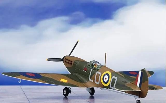 Корги Spitfire MkI LO-Q L1004 эскадрилья лидер Джонстоун 602 эскадрилья DFC Tangmere August 1940 LIMITED 1/72 литая под давлением модель
