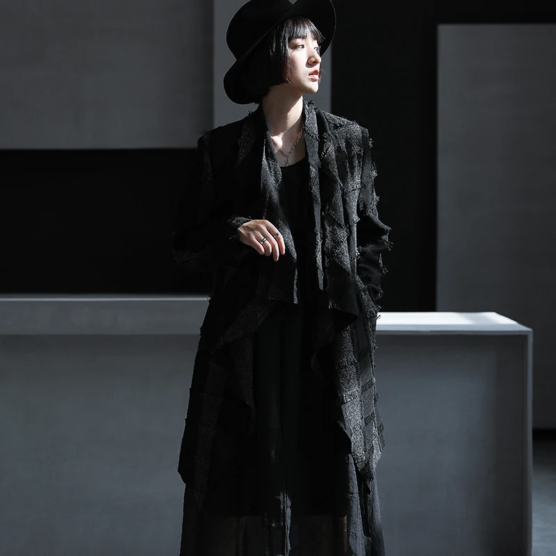 astounding  [EAM] Loose Fit Black Tassel Split Big Size Jacket New V-collar Long Sleeve Women Coat Fashion Tide