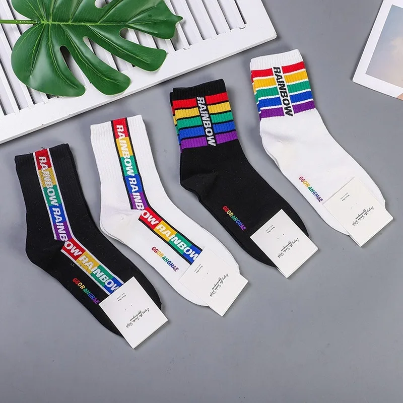 Корейская уличная одежда с радужными буквами; Модные Повседневные Удобные хлопковые носки; дышащие забавные носки; сезон осень-зима; skarpetki damskie