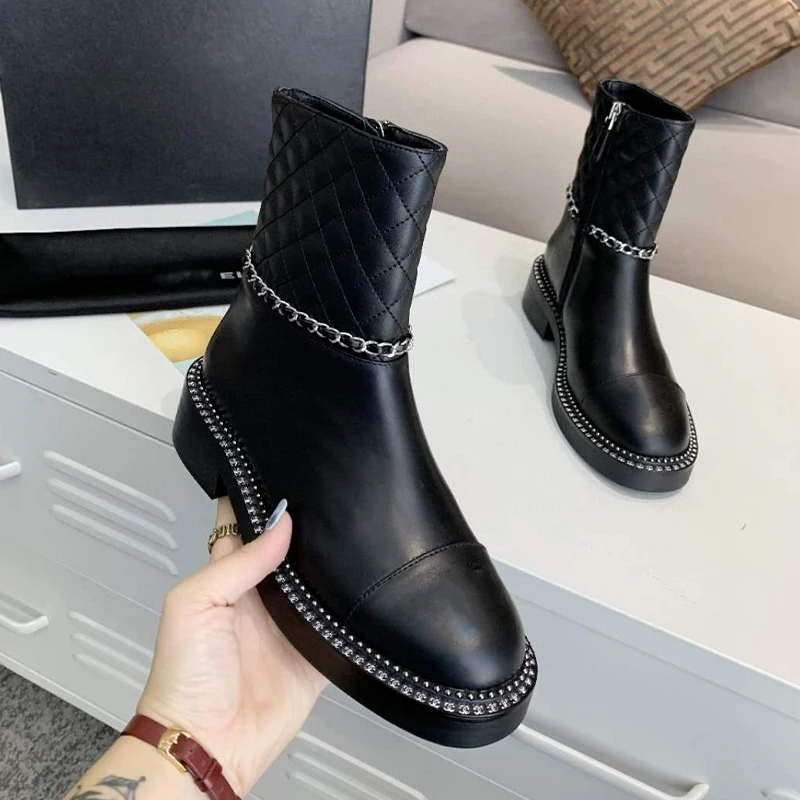 メーカー直送 女性のためのトレンディなレザーショートブーツ 厚いソール 小さな香り 大きな革のブーツ 22 高還元セール Women S Shoes Www Celpan Com Br