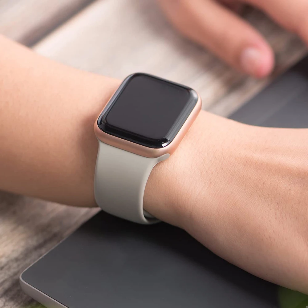 Silicone strap For apple watch band 45mm 41mm 44mm 40mm iwatch bracelet 42mm 38mm Sports Strap for Apple Watch Series 7 SE6 5 3