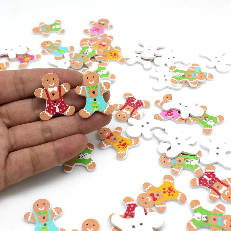 40pcs/pack Mixed Christmas Wooden Buttons for Craft Scrapbooking Products Accessories 2 Holes 3