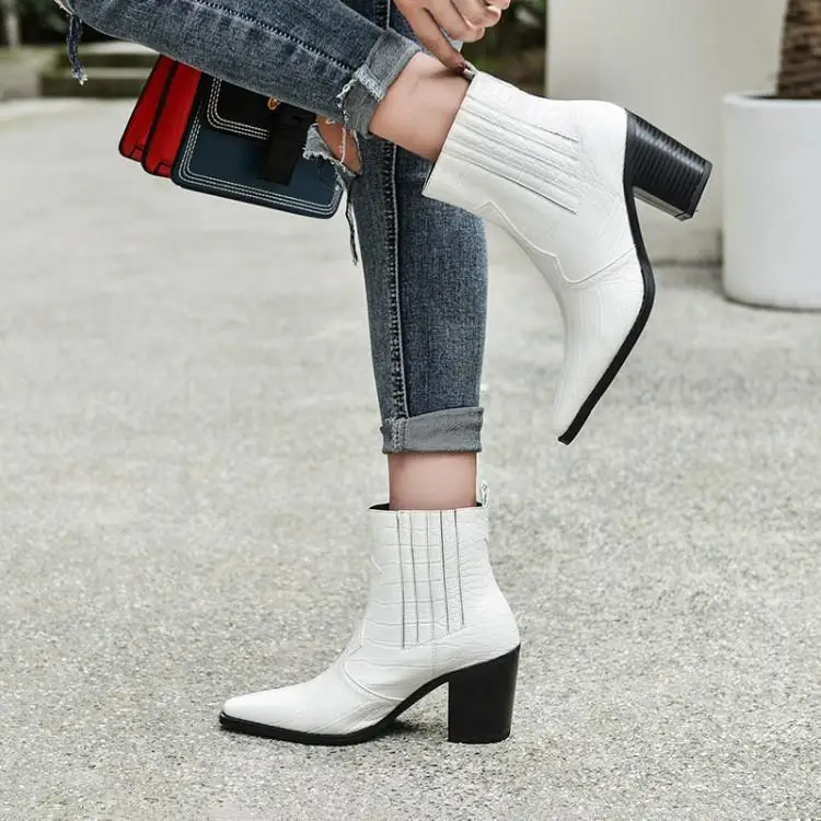 

BELLECOM2019 Coarse With High With White Genuine Leather Snake Short Boots Martin Boots Will Code Woman Boots 43 Code 41