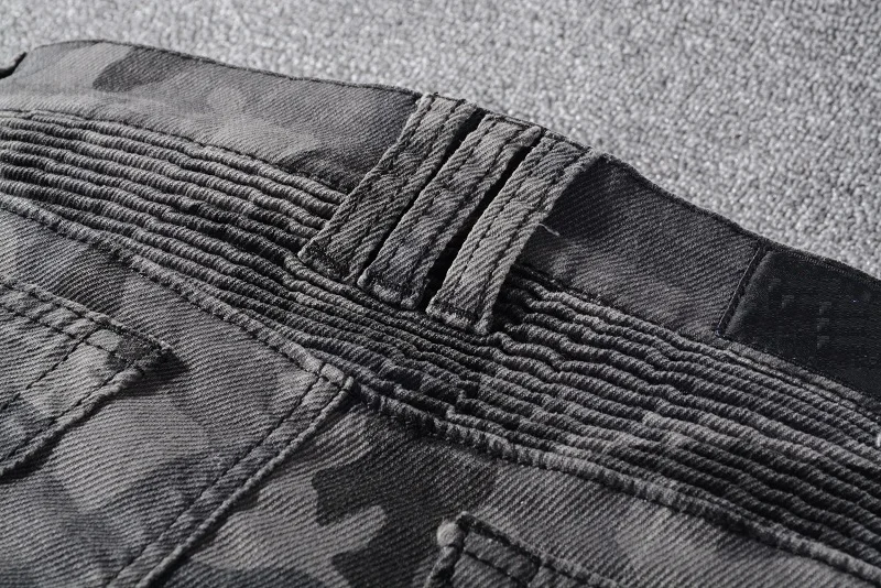 Camouflage gray jeans 7
