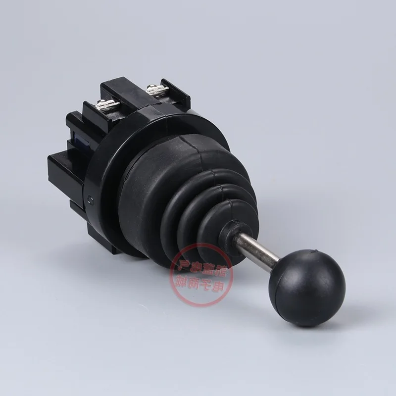 

Cross Master Switch CS-2011 CS-201 Two to Self-Centering Self-Locking Switch Rocker Switch