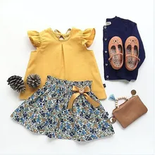 Комплекты детской одежды в европейском и американском стиле для девочек, рубашка с короткими рукавами+ юбка с цветочным рисунком и бантом два костюма детская одежда ins