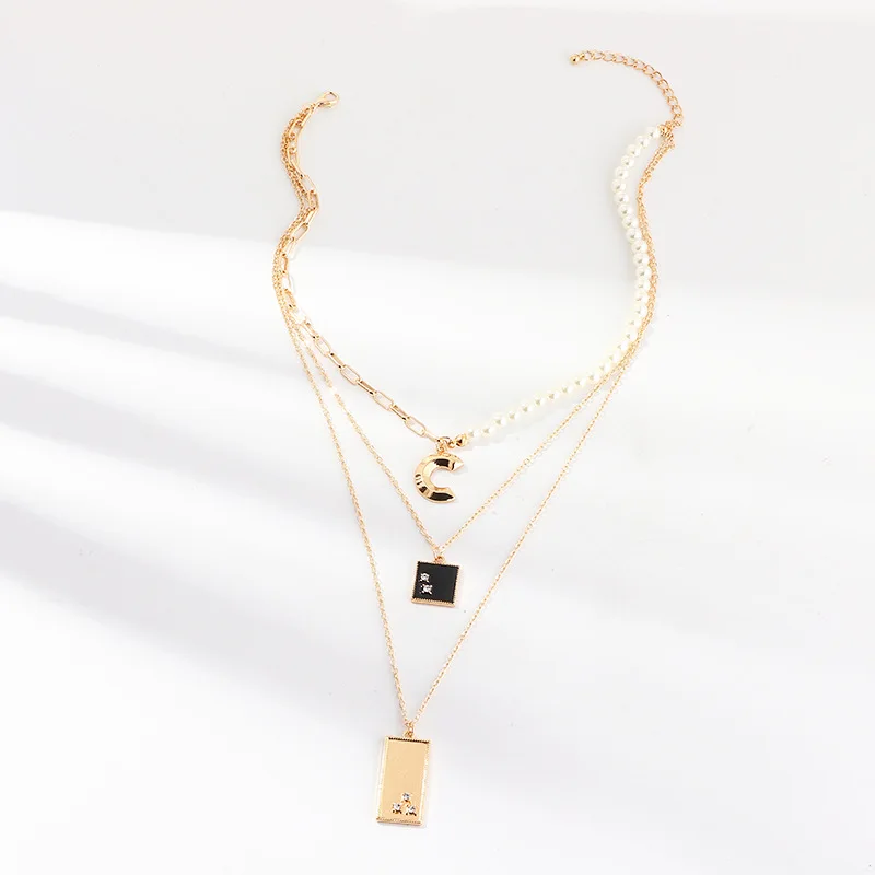 Simple Square Crescent Gold Chain Pendant Necklace Fashion Necklaces for Women 2020 Statement Jewelry Pearl Layered Necklace