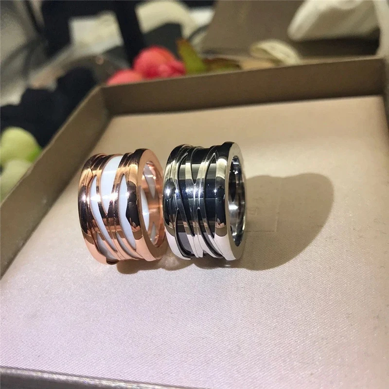 Bv S925 classic 1:1 high quality female ring, ceramic titanium steel material, inner ring logo, never fade, give girlfriend fema