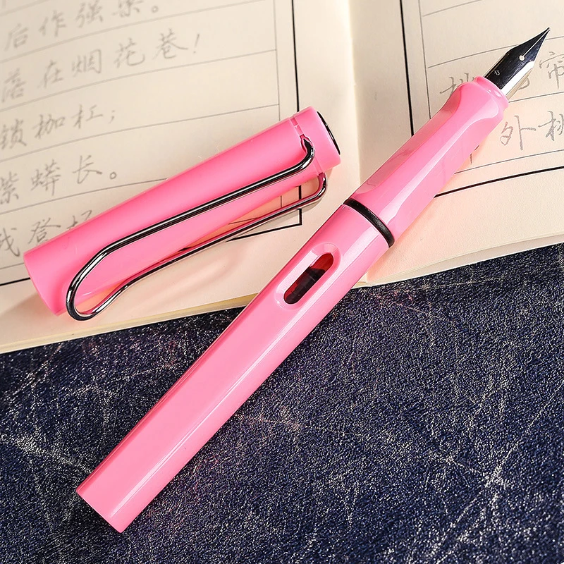 5590857906_234463417