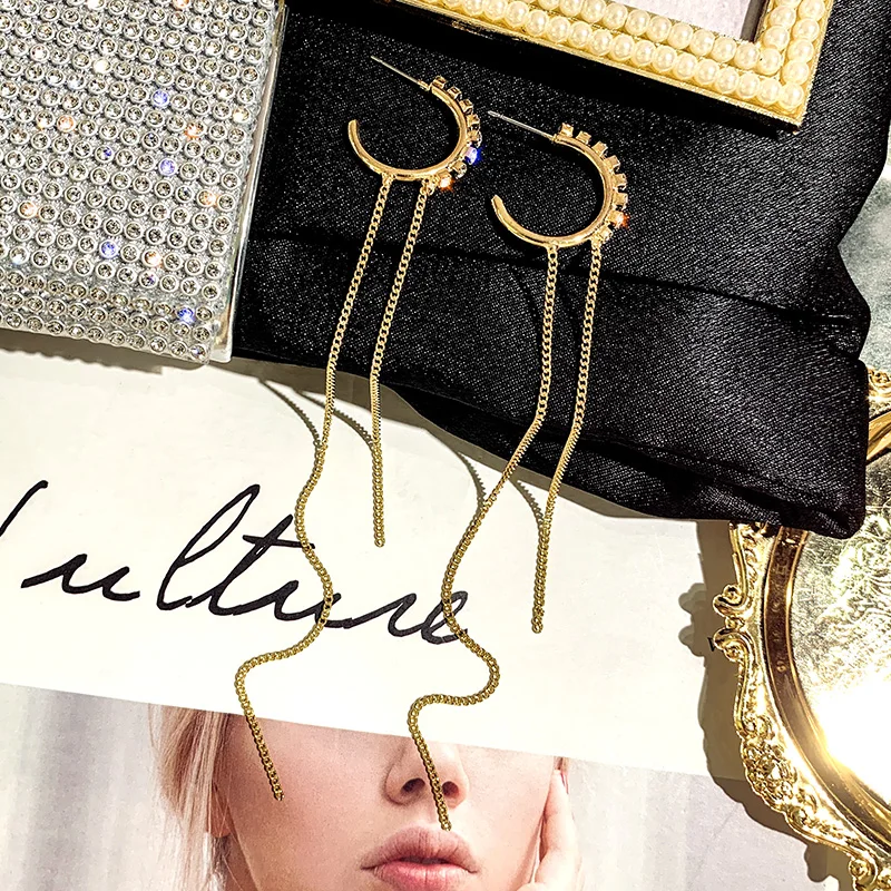 

DREJEW Long Tassel Gold Circle Rhinestone Alloy Statement Dangle Earrings 925 Drop Earrings for Women Fashion Jewelry HE9851