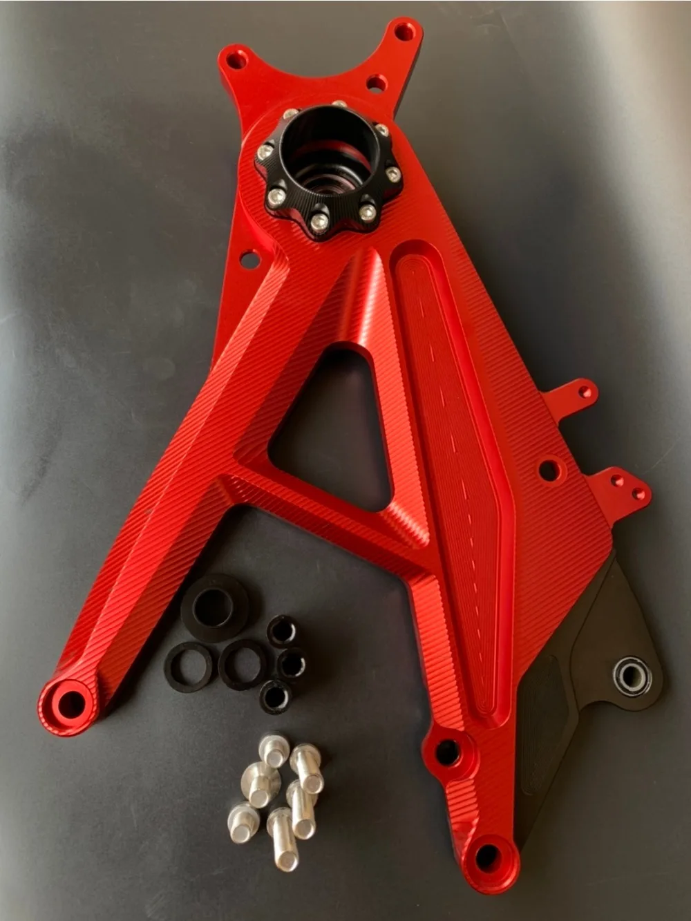 smax force bracket