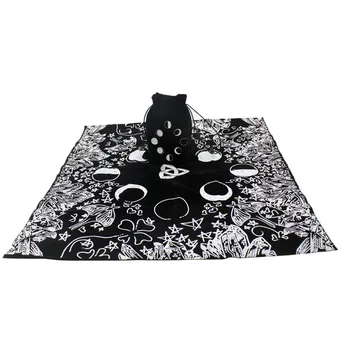 

Playing Moon Pentagram Flannel Square Pagan Altar Blanket Psychological Mysterious Tarot Tablecloth Party Board Game Home Decor