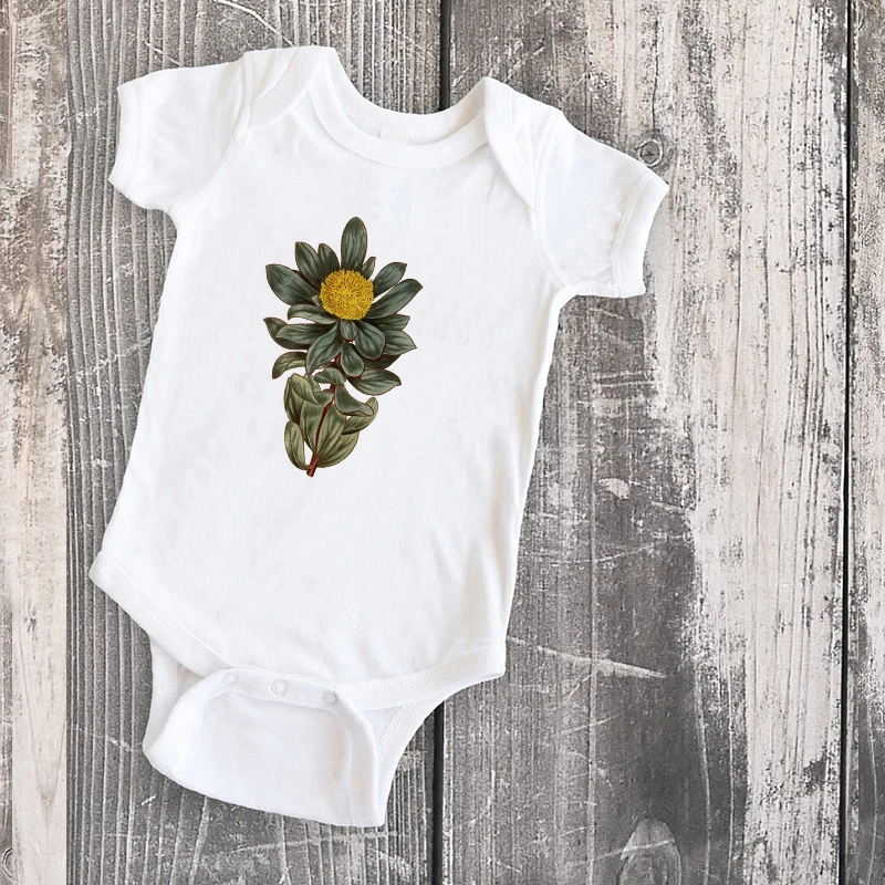 Sunflower Print Shirt Fashion 2020 Mom and Daughter Matching Clothes Flower Tshirt Family Clothing Sun Flower Pattern Tee