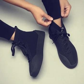 

New Men Shoes Spring and Autumn Winter Men's Breathable Lace Casual Shoes Stretch High To Help Plus Cashmere Sports Socks Shoes