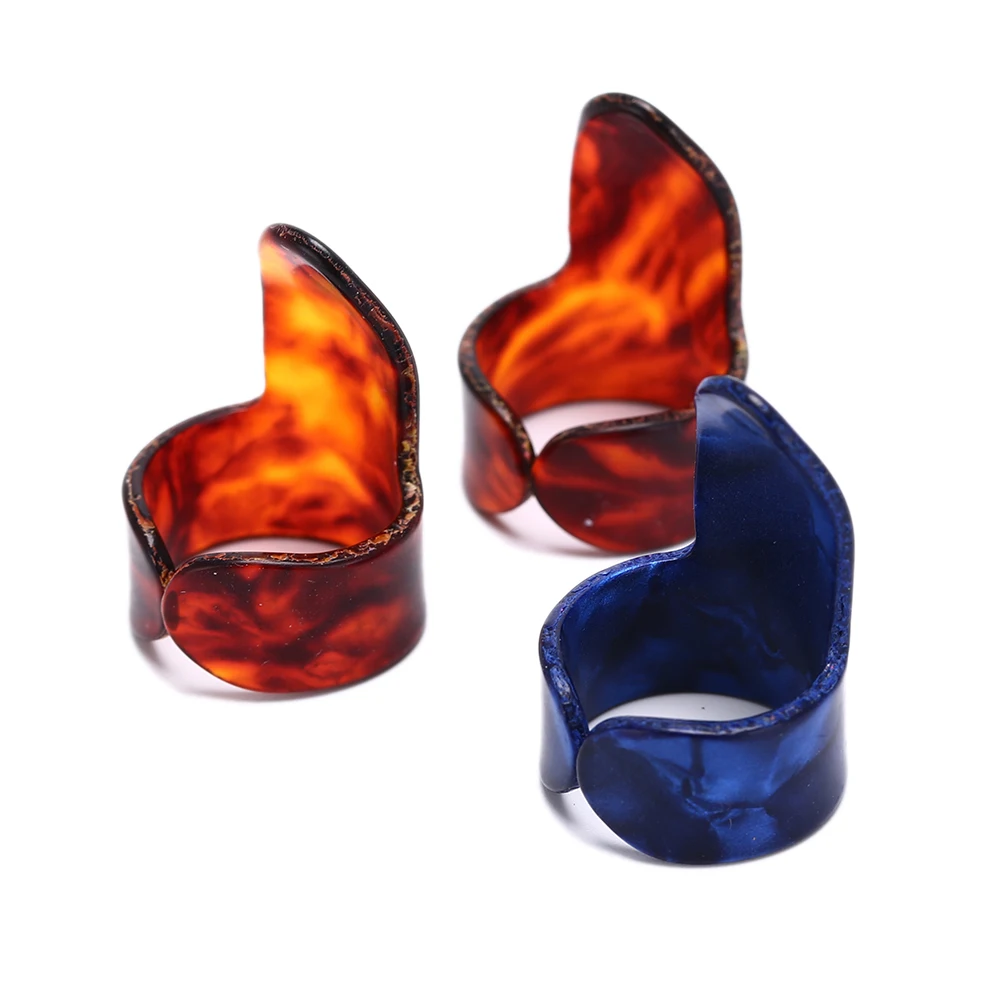 4pcs Finger Guitar Pick 1 Thumb 3 Finger picks Plectrum Guitar accessories