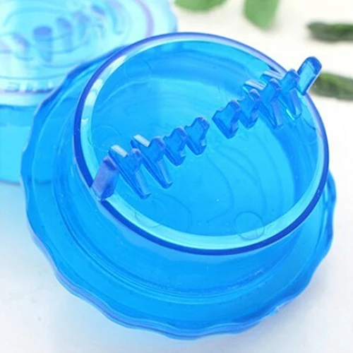 Mini Portable Durable Kitchen Helper Garlic Ginger Mincer Fruit Press Peeler Crusher Twist Set  Grinder Crusher Kitchen Tool