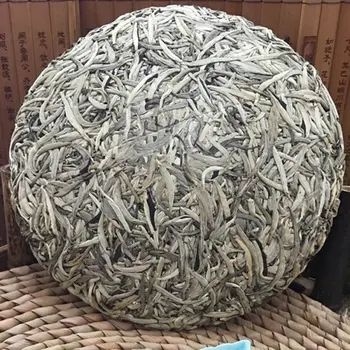 

White Tea Cake Fuding White Tea Baihao Silver Needle Delicious Natural Health-keeping Tea Cake Baihao Silver Needle 300g