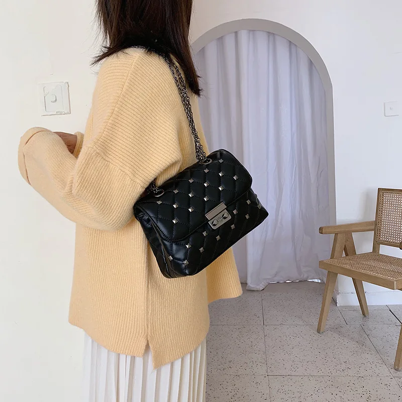 

2019 Autumn New Style WOMEN'S Bag Chain Shoulder Bag Fashion ku han-Style Rhombus Square Bag Versatile Rivet Lock WOMEN'S Bag