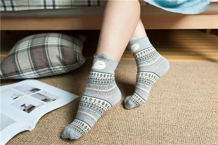Новые милые Мультяшные женские японские хлопковые носки с ушками животных, осенние короткие женские носки, свободный размер