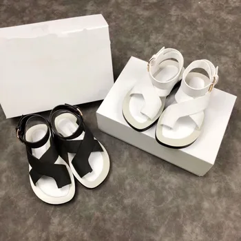 

Sandalia Feminina Shoes Woman Buckle Strap Zapatos De Mujer Clip Toes Ladies Sandals Flat Beach Shoes Open Toe Buty Damskie