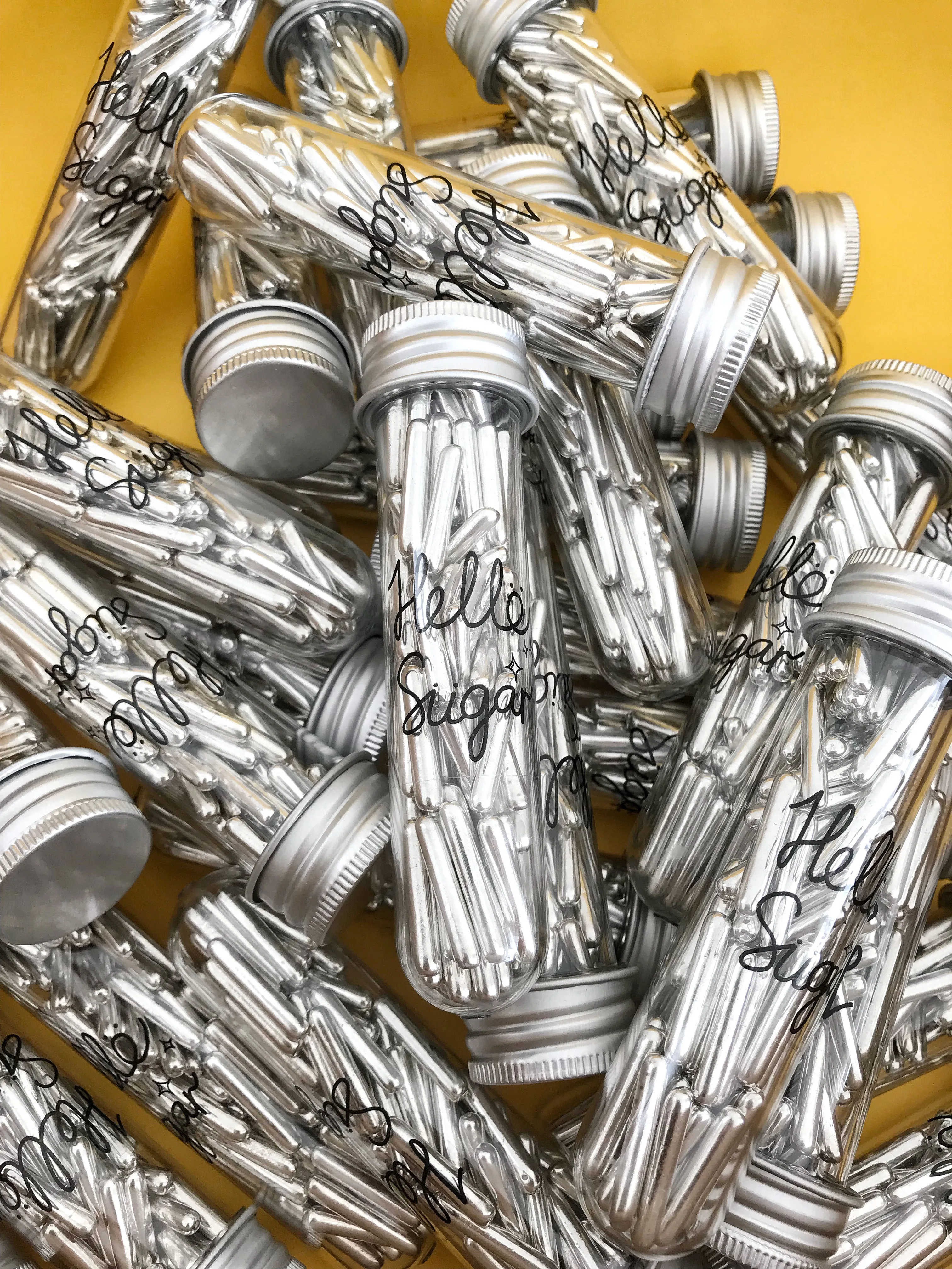 25g Luxury Edible cupcake decorated sugar beads gold sugar needle silver Cake Baking Sprinkles Gold Ball Wedding Cake Decoration
