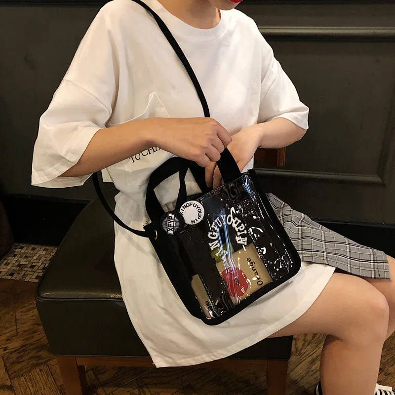 

Transparent 2019 new jelly square bag summer lady medal color handheld single shoulder slant bag small bag