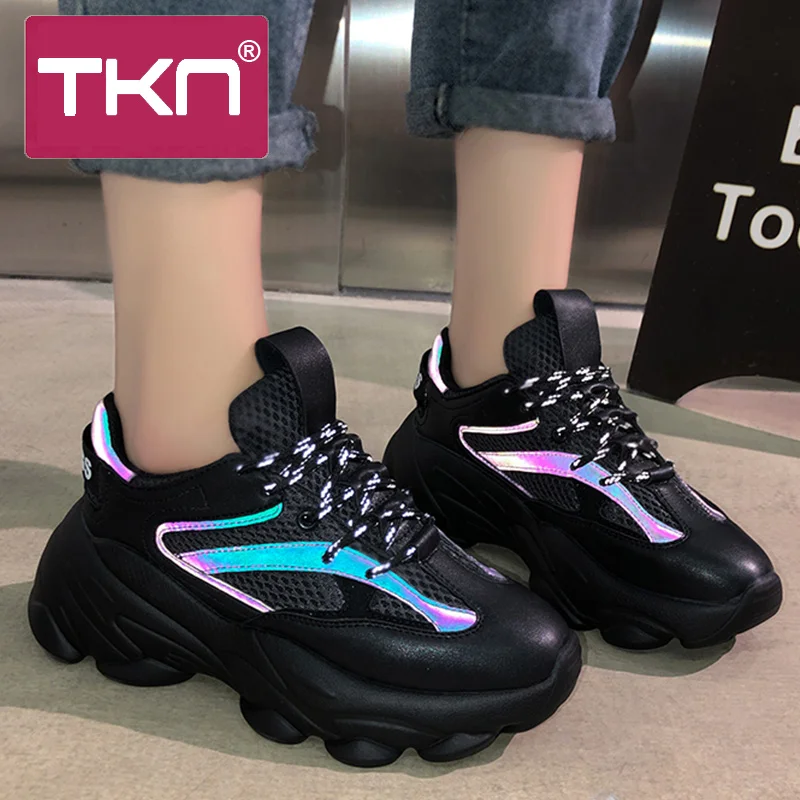 Женские кроссовки на платформе TKN черные повседневные дышащие плоской подошве