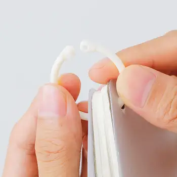 

Boxed Colorful Plastic Ring Binders Candy Colored Easy Calendar Leaf Ring And Binding Loose Binder Paging Notebook Keychain K5S3