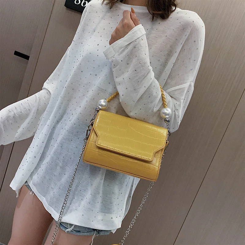 

Joker female 2019 new tide Korean style chain portable stone pattern small square bag slung over one shoulder