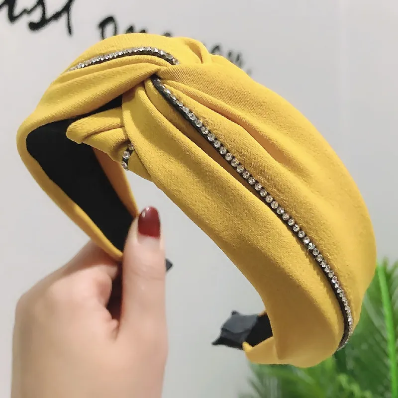 13500185645_1325823027